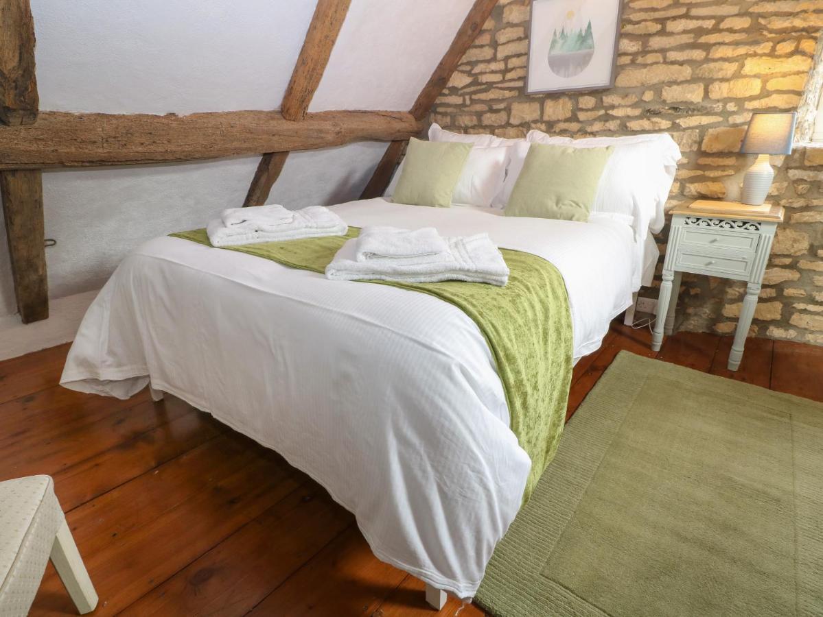 Tuesday Cottage Bourton-on-the-Water Bagian luar foto