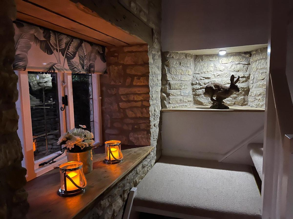 Tuesday Cottage Bourton-on-the-Water Bagian luar foto